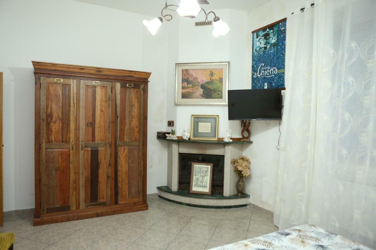 B&B A Bersagliera Campagna Esterno foto