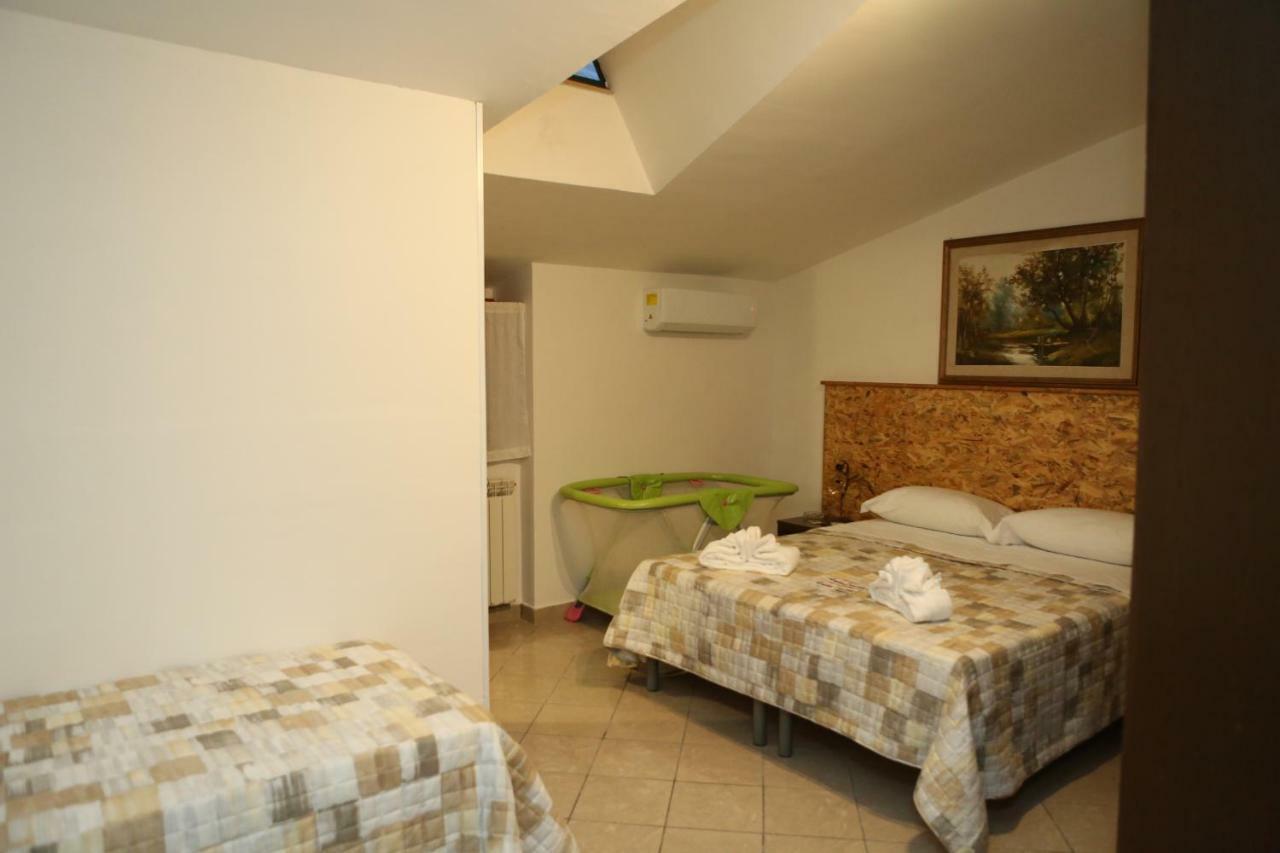 B&B A Bersagliera Campagna Esterno foto